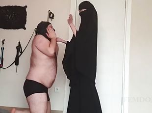 grassi, arabe, sadismo-e-masochismo, donne-grasse-e-belle, schiave, donne-dominanti