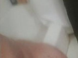 bañando, tetas-grandes, masturbación, amateur, madurita-caliente, fetichista, ducha, a-solas