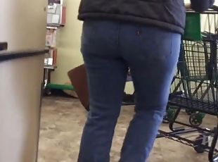 Ugly mom with nice ass