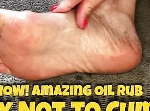 OIL ON FEET - SEXY FOOT FETISH RUB - Dianas_feet