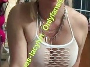 Smoking Mommy Hungry for a Big Dick! (Preview) Onlyfans@curves-lacylyn