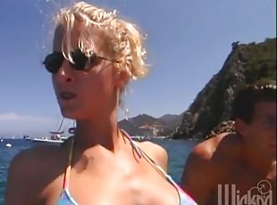 Hot sex voyage on the yacht with kinky Kiri