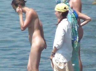 Nude views from horny voyeur