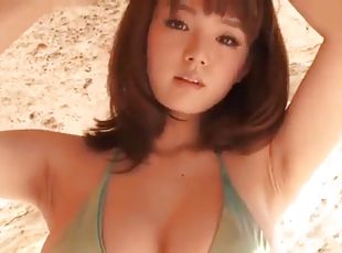 Asian bikini model