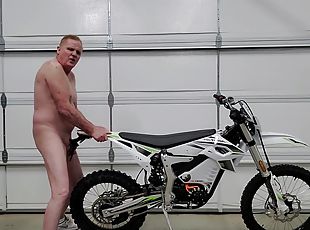 Kevin Yardley Fucks His E Bike For A Shocking Orgasm