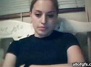 Kinky Hot Teen Shows Off On Webcam