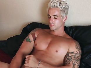 masturbation, fellation, gay, blonde, bout-a-bout, solo, musclé, tatouage, taquinerie