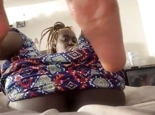 Homemade : Ebony Plays With PussY Masturbating Soft Black Pussy / Vagina????????????