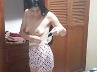 chatte-pussy, babes, ados, jouet, latina, baby-sitter, décapage, collège, lingerie, belle
