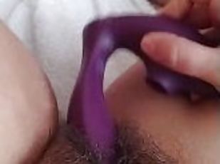 clitoris, karvainen, masturbaatio, orgasmi, pillu-pussy, lelu, tuhma, tiukka, märkä