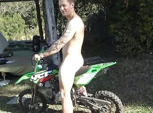 naked moto ride