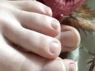 Cute feet tease