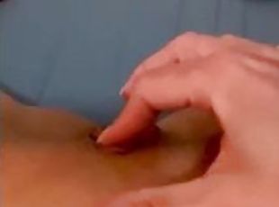 clito, masturbation, orgasme, chatte-pussy, amateur, milf, maison, couple, doigtage, pieds